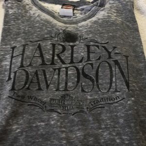 Harley-Davidson shirt!